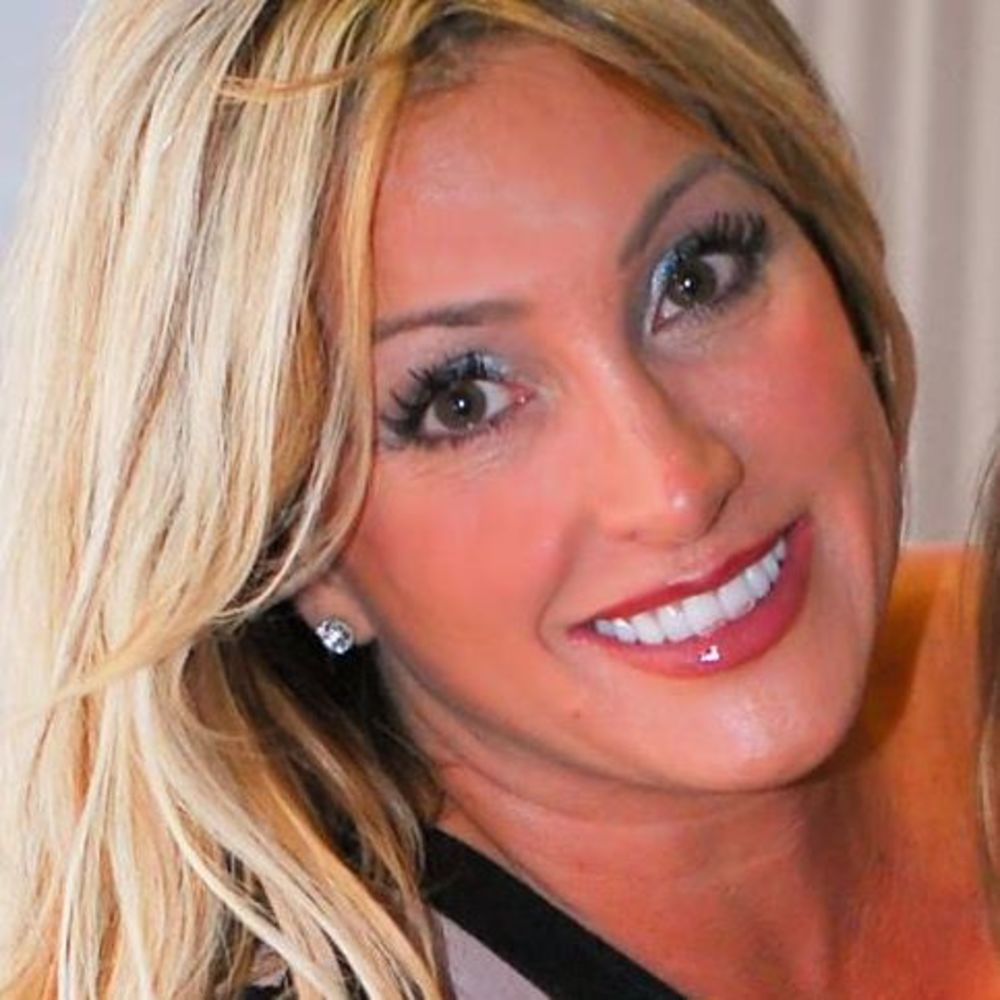 Meet your Posher, Kimberly